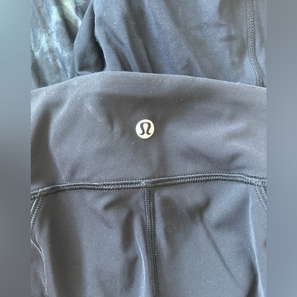 Lululemon Leggings Workout Bundle! - Picture 8 of 9